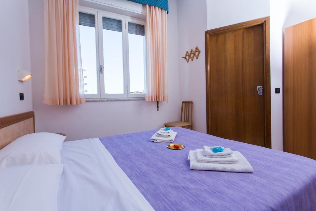 Hotel Majorca Cesenatico Ngoại thất bức ảnh