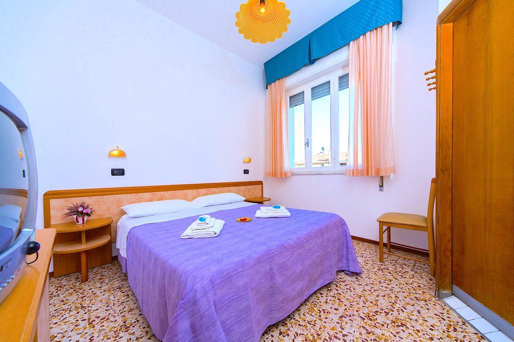 Hotel Majorca Cesenatico Ngoại thất bức ảnh